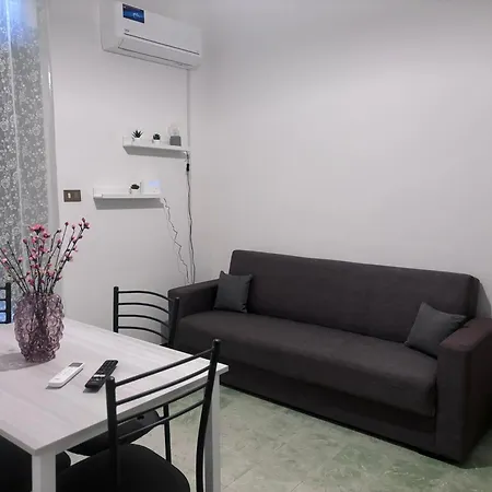 شقة La Casa Di Aurora E Giada تراباني